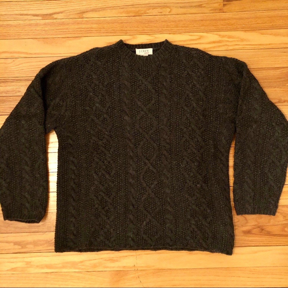 J Crew men’s handknit chunky sweater Large Tall